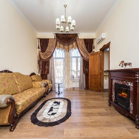 New Luxury Apartment Troitskay โอเดสซา ภายนอก รูปภาพ